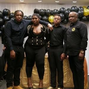 Meet your Posher, Ronald